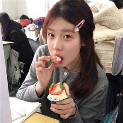 艾拉娜·格雷泽：人类魔法